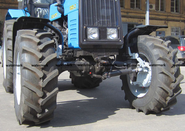 Трактор МТЗ 1025.2