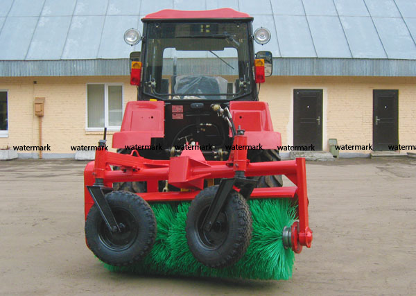 Коммунальная машина ПФС-320БКУ